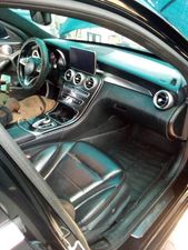 Thumbnail 4 of 2015 Mercedes-Benz C-Class C-300